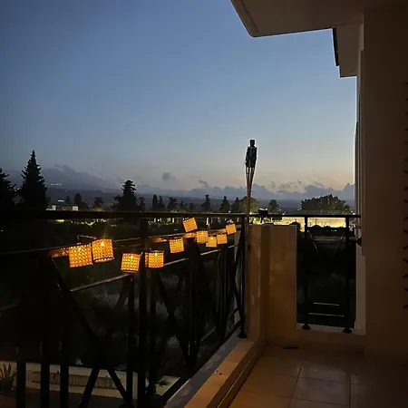 Apartman Poolside Escape - Polis