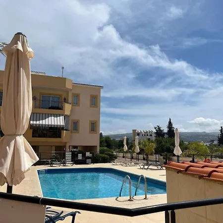 Appartement Poolside Escape - Polis