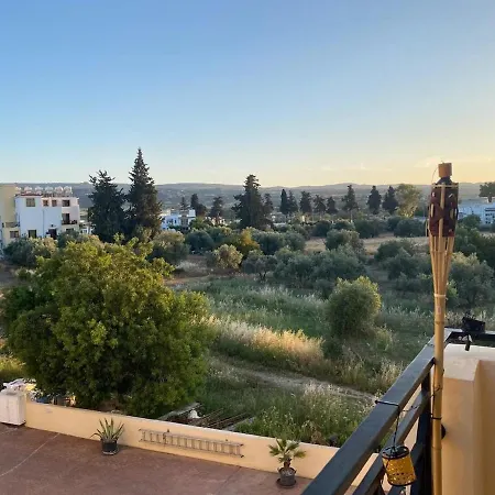 Poolside Escape - Appartement Polis